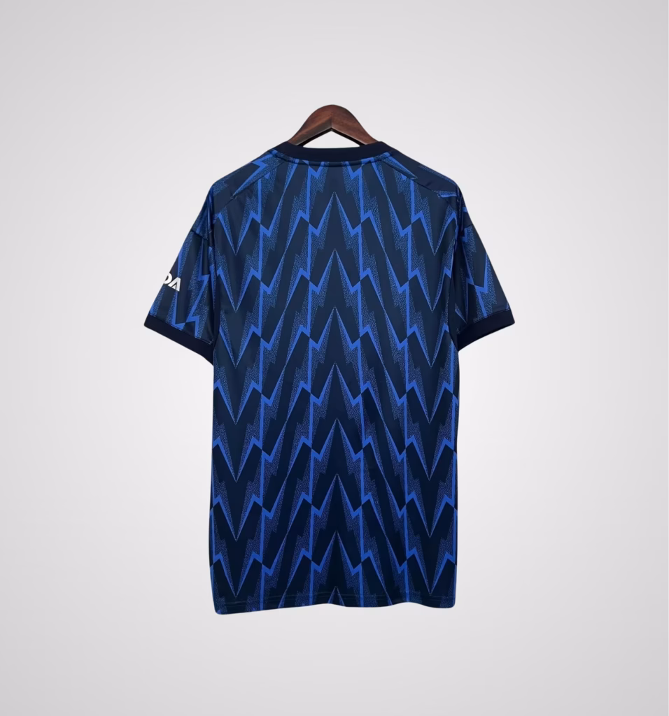 Arsenal 25-26 Away kit