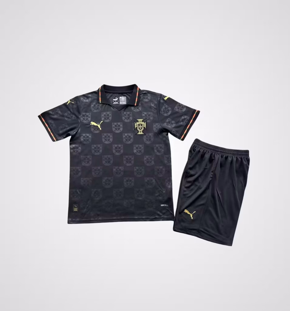 Portugal Limited Pantera Negra Premium Kit Kids