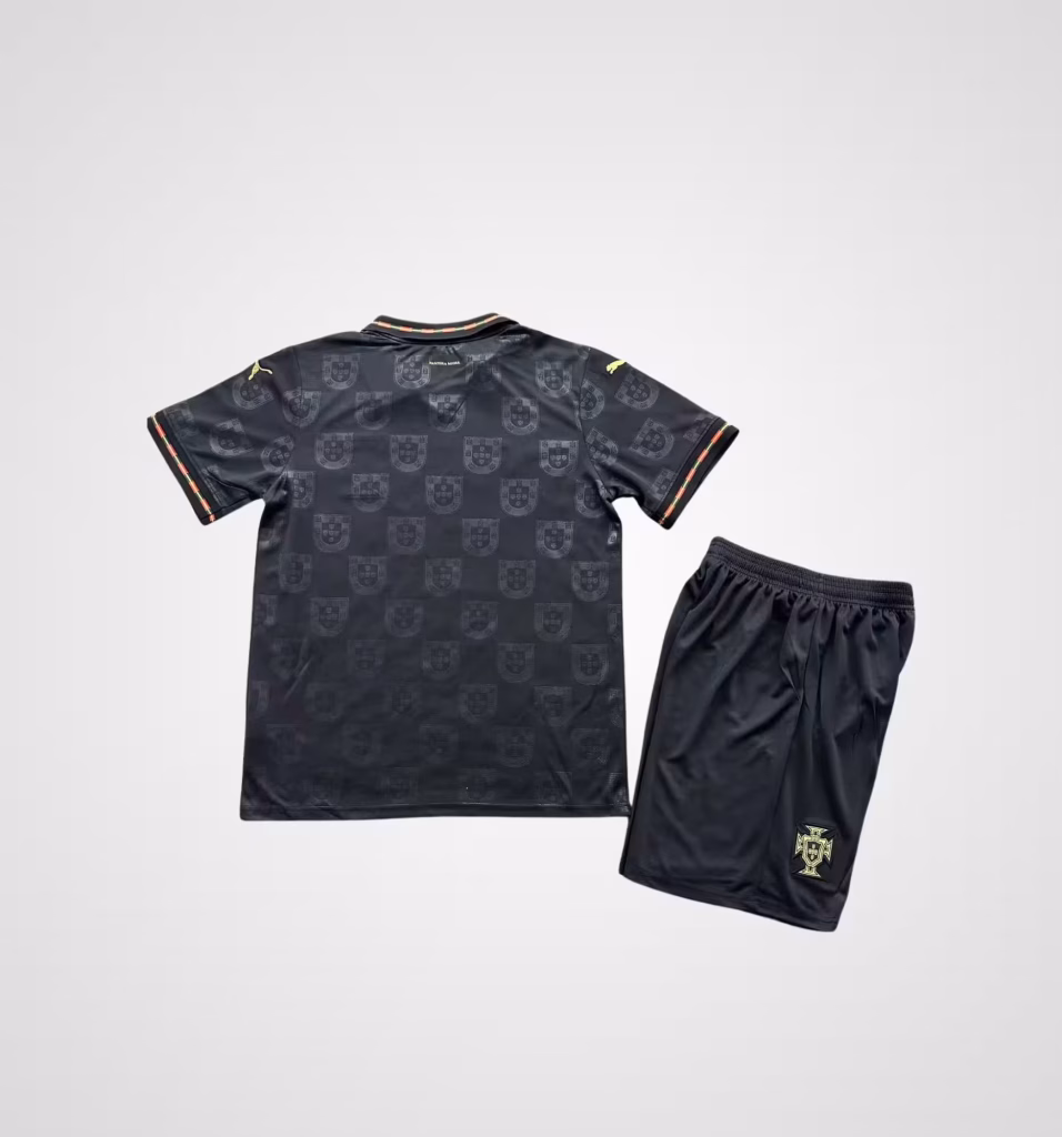 Portugal Limited Pantera Negra Premium Kit Kids
