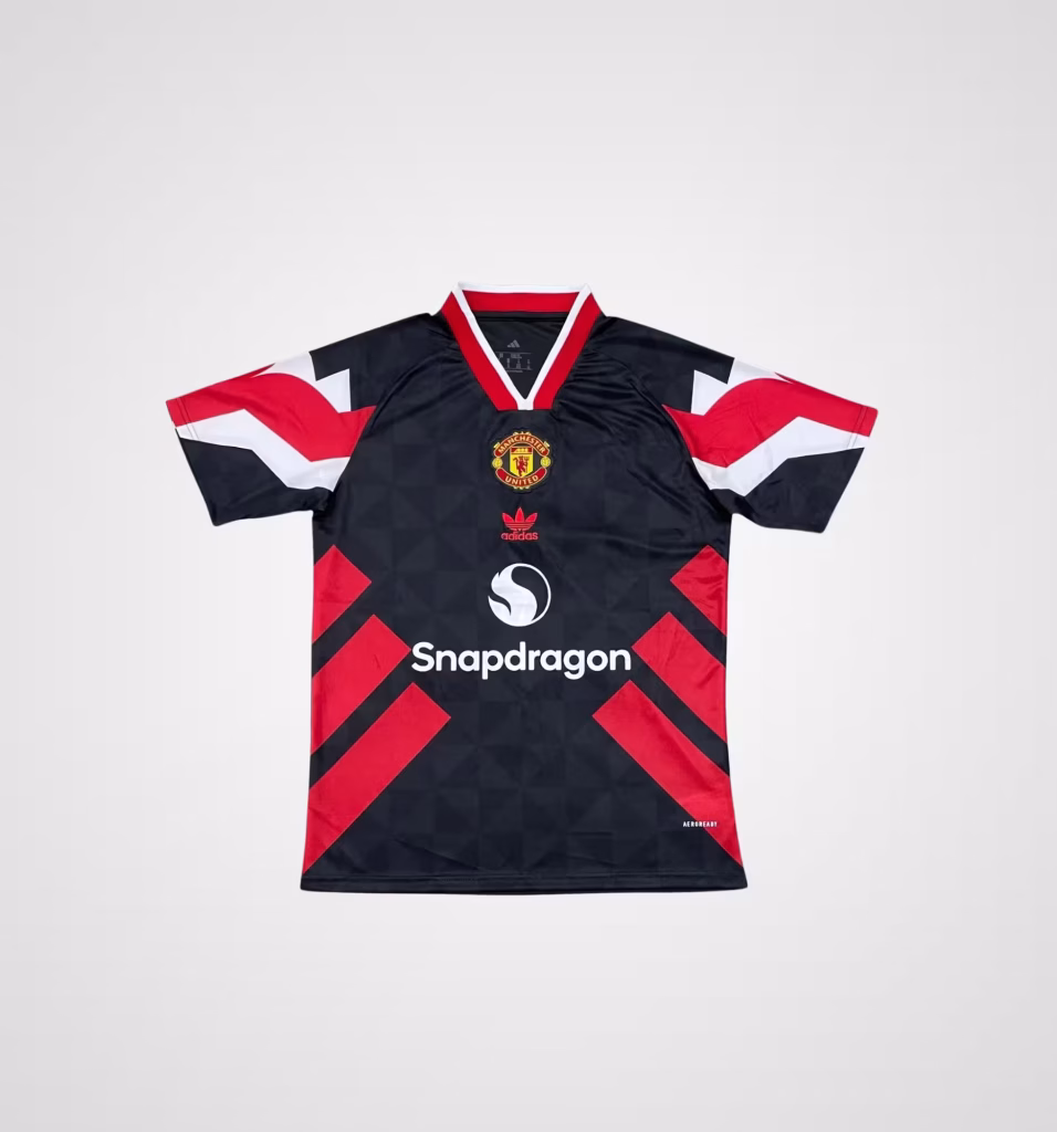 Manchester United Limited The Devils Premium Kit Fans Version