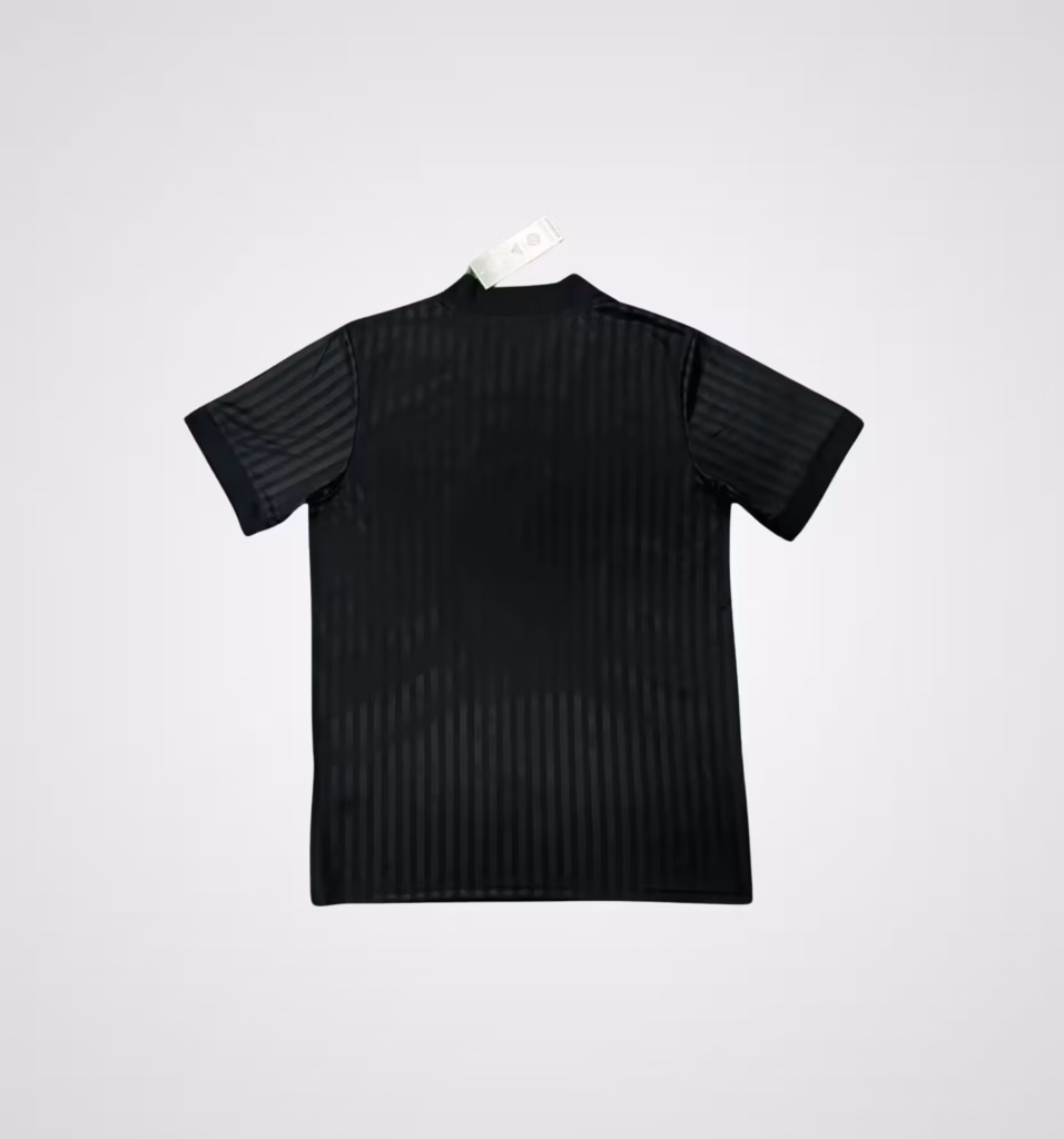 Manchester United Limited Iconic Black Premium Kit Fans Version