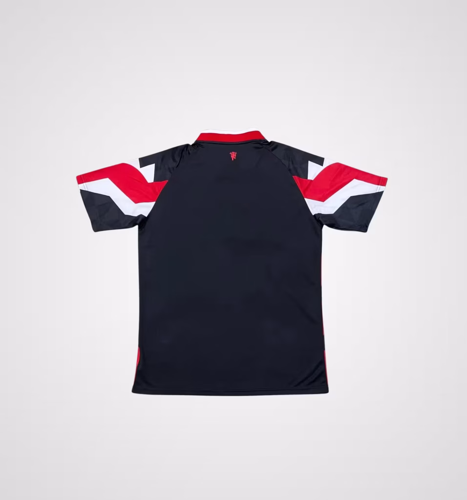 Manchester United Limited The Devils Premium Kit Fans Version