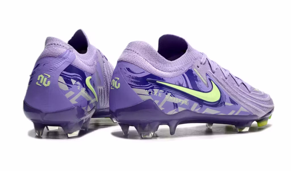Phantom Luna 2 Elite FG Light Purple