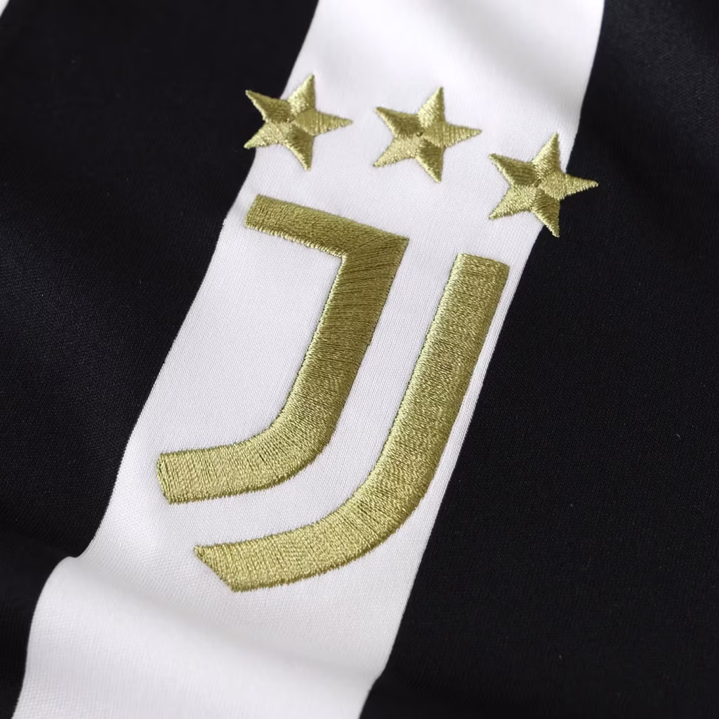 JUVENTUS 2026/27 HOME KIT