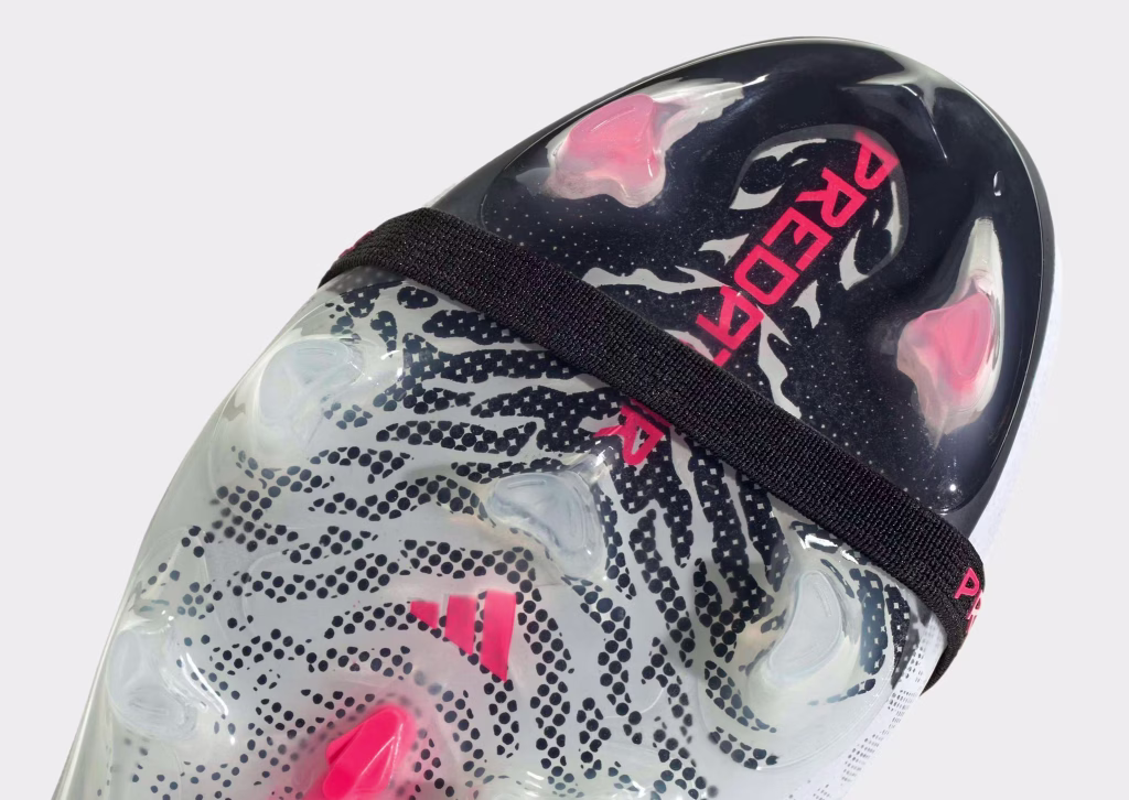 Predator Elite Fold-Over Tongue FG/TF White Red