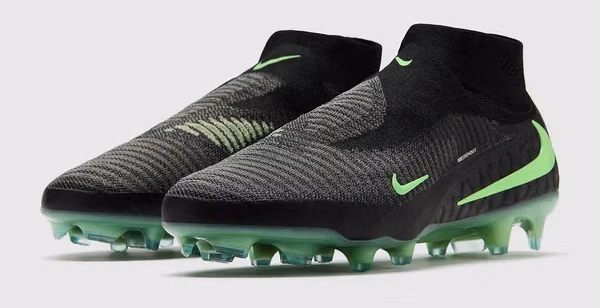 Phantom 6 High Elite FG Black Pack
