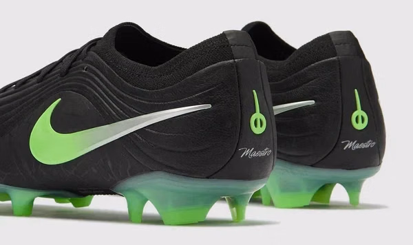 Tiempo Maestro Elite FG Black Pack