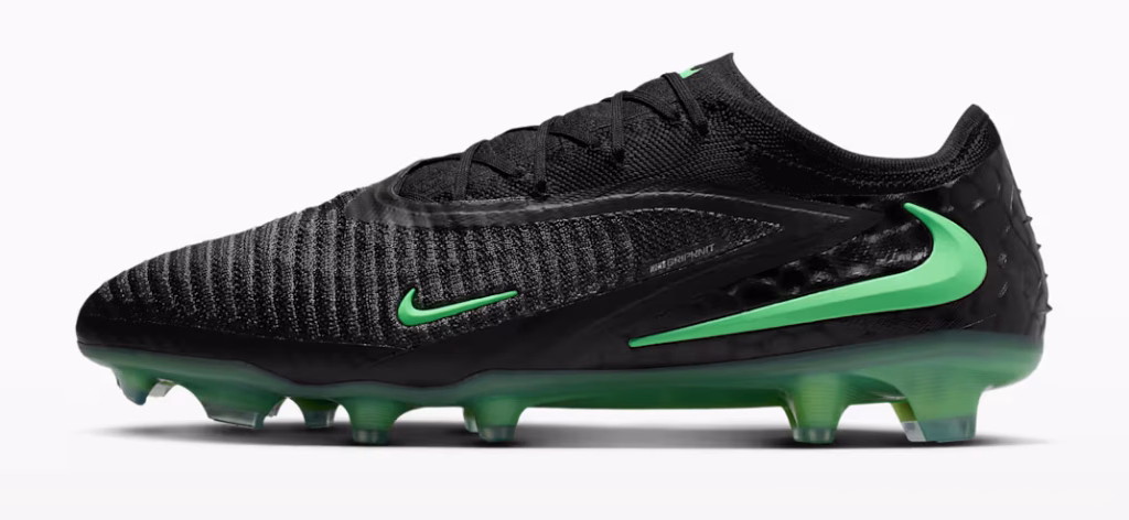 Phantom 6 Low Elite FG/AG Black Pack