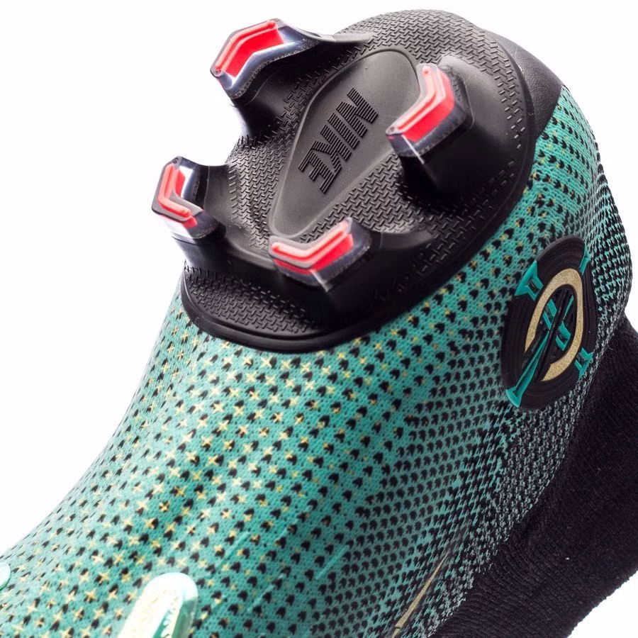 Mercurial Superfly 6 Elite FG CR7 Chapter 6: Born Leader