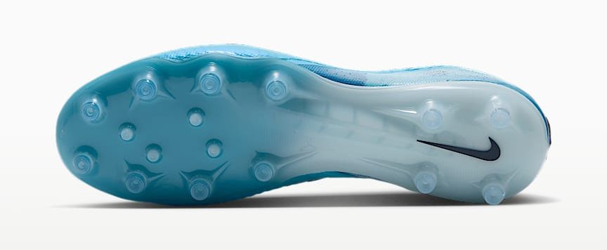 Phantom 6 Low Elite FG Erling Haaland Light Blue
