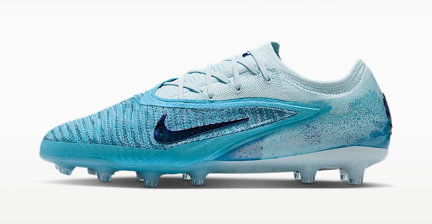 Phantom 6 Low Elite FG Erling Haaland Light Blue