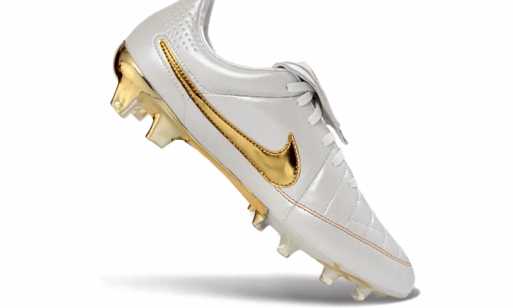 Tiempo Legend RGN SE FG "Ronaldinho Touch of Gold"
